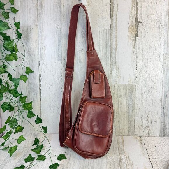 VINTAGE KATANA LEATHER SLING CROSSBODY BAG - Picture 1 of 10